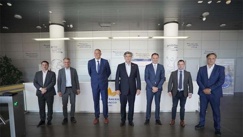 Plenković posjetio tvornicu BAT: Učinit ćemo sve da ova proizvodnja ostane u Kanfanaru